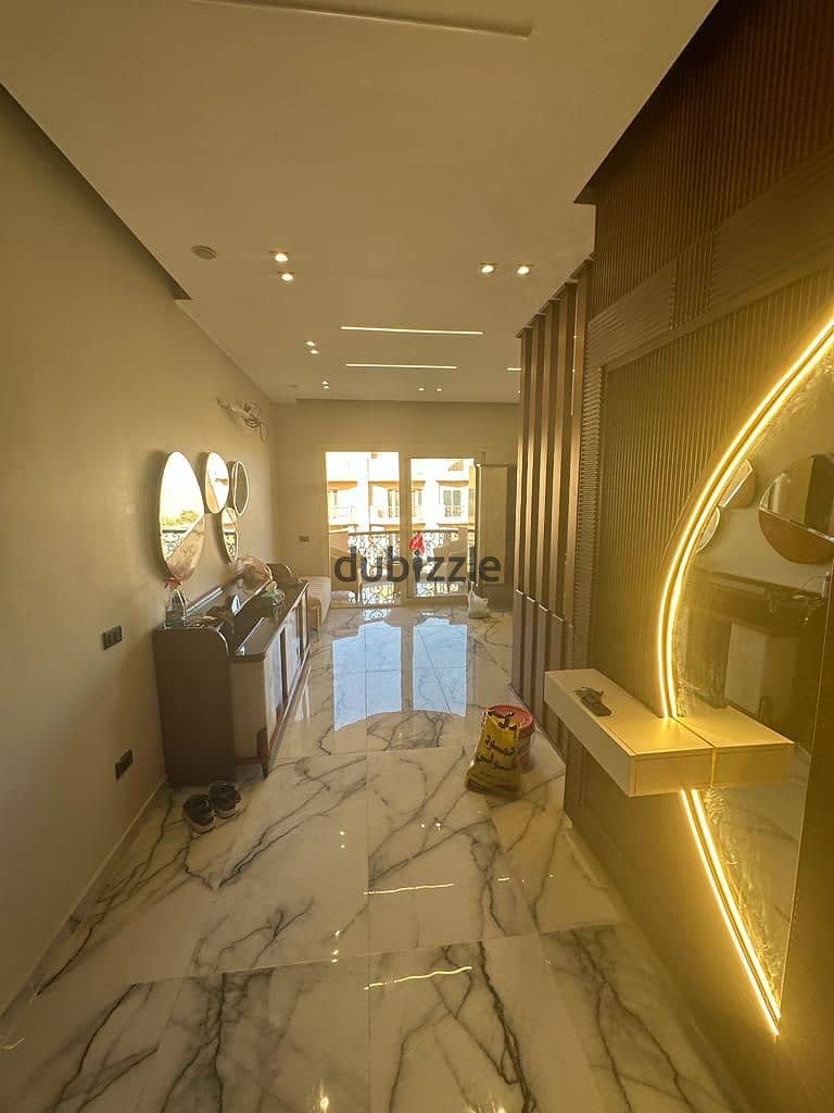 Apartment for sale,ready to move, 370 m, roof, super deluxe finishing, and furnished, in Diar 2_Diar 14