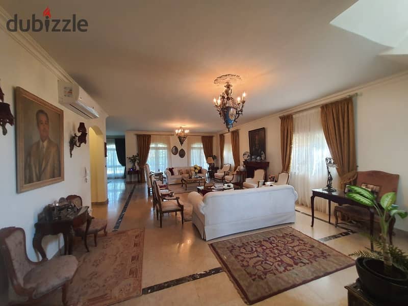 For sale Standalone villa, 353m with super luxury finishes, the highest distinction, overlooking the wide garden, in the first phase in madinaty 8