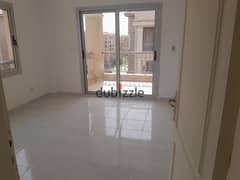 Apartment for sale in Madinaty, Model 100, area 107 square meters, first residence, garden view