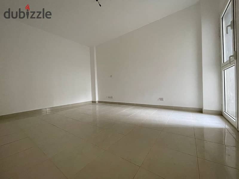 Apartment for rent, 200 m, first residence, fifth floor, wonderful view, with some finishing 6