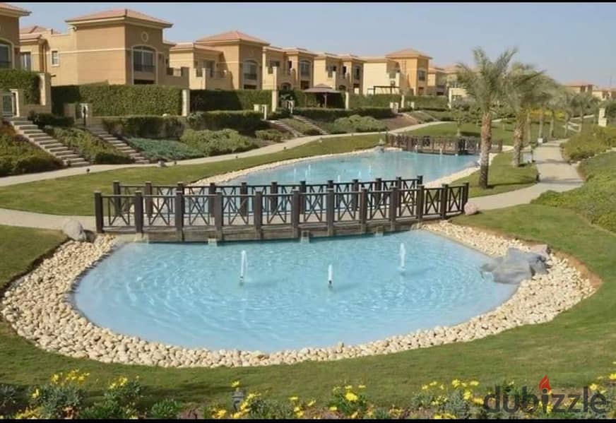 فيلا بحري لقطة علي البحيرة مباشرة في ستون بارك التجمع الخامس Villa 4BRS Bahari in Stone Park Katameya minutes from Auc 6