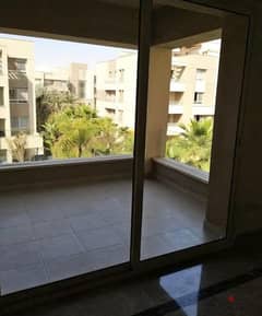 شقة للبيع 3 غرف بسعر لقطة بالتقسيط فى كمبوند سوان ليك حسن علام التجمع الاول  Swan Lake Residence New Cairo 0