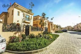 Standalone Villa For Sale 686M In Hyde Park In Front Of AUC