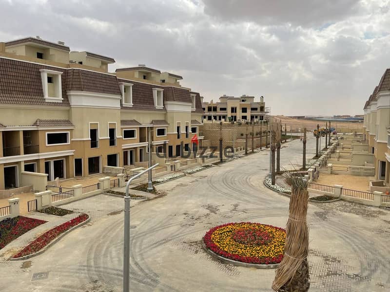 تاون هاوس للبيع برايم لوكيشن  بخصم الكاش بجوار مدينتي بالقاهرة الجديدة  Town House for sale prime location with cash discount near to madinaty 1