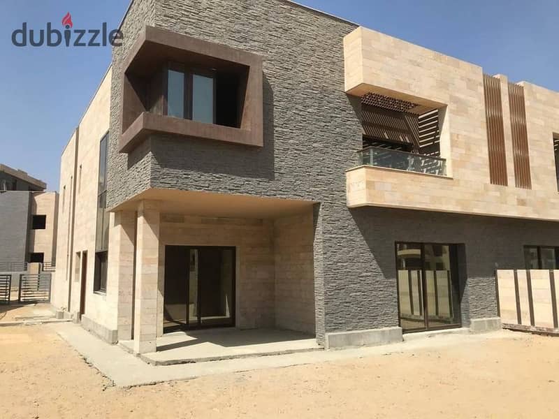 فيلا 220م بالتقسيط علي 8 سنوات كمبوند Taj City - تاج سيتي - تاج سلطان - بالتجمع الاول 1