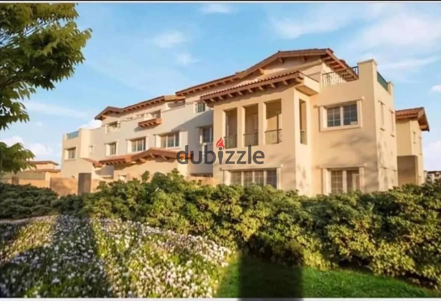 A luxurious royal palace for sale in installments in Hyde Park Compound, Fifth Settlement 1