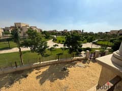 Villa for sale in Madinaty B3 with 11-year payment plan, wide garden view, 640 m 0