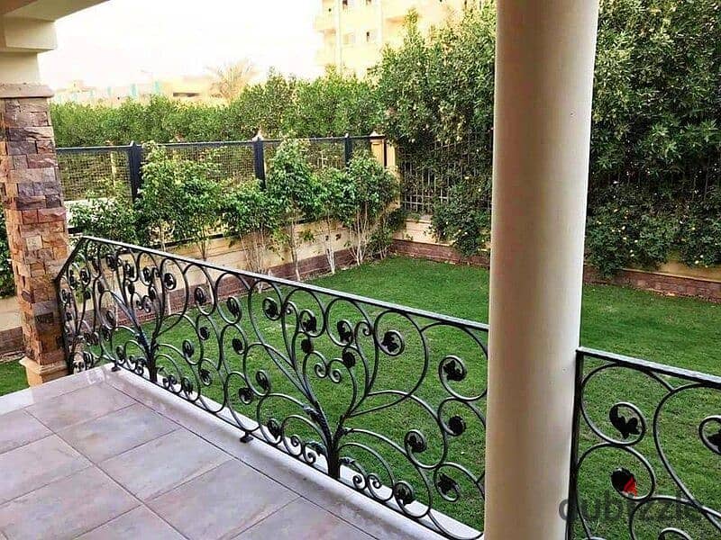 The last ground floor apartment in a large garden, in installments and without interest, in New Cairo 0