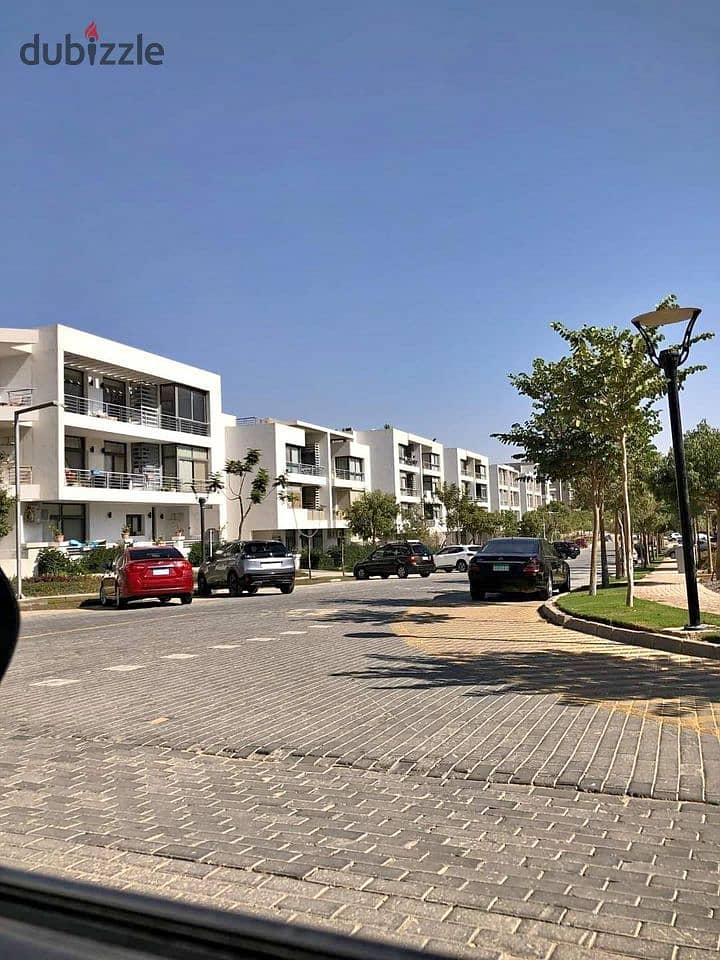 Studio with garden for sale in front of Cairo Airport with a 42% discount 6