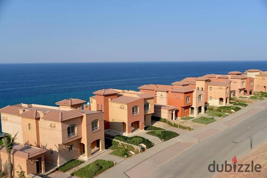 Fantastic chalet for sale, 100 m directly on the sea, in Telal Sokhna village 5