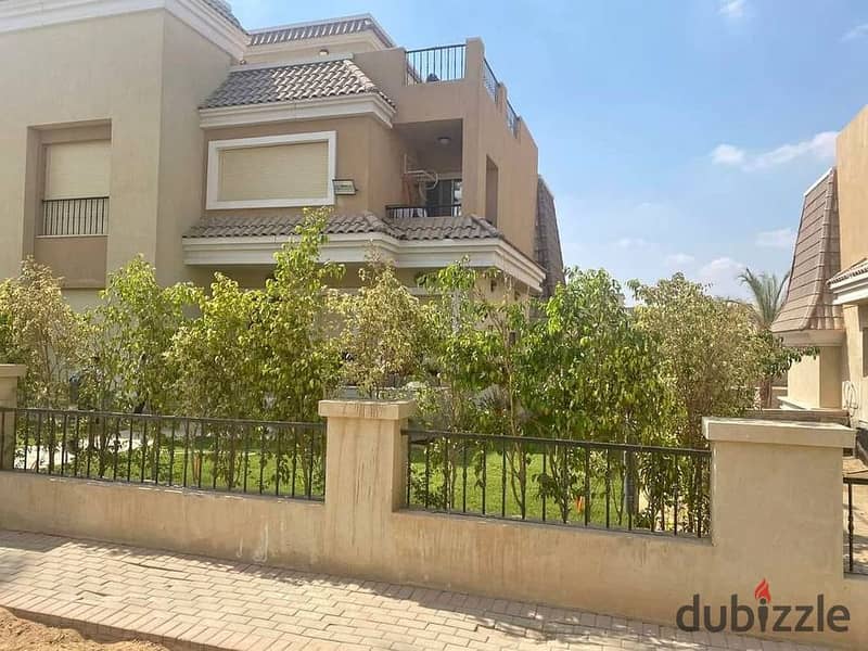 Svilla for sale in Sarai , prime location with lake view 0