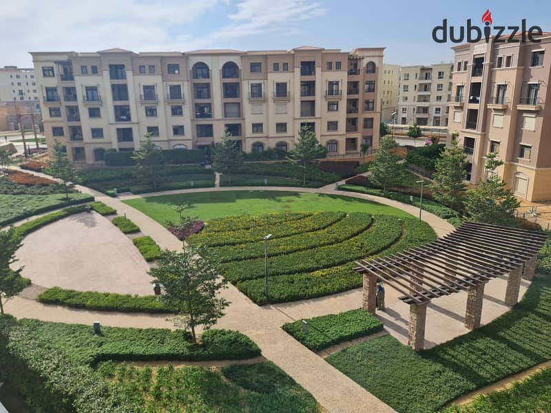 Apartment for sale 200M prime location super lux finishing Mivida 5