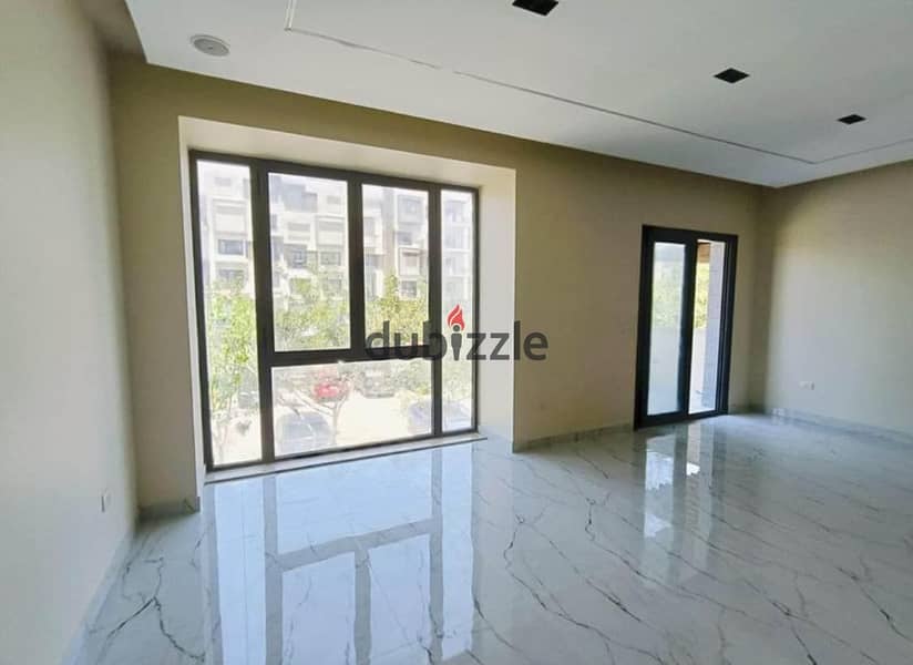 Apartment for sale ready to move  in Soedic East Town, Fifth Settlement 8