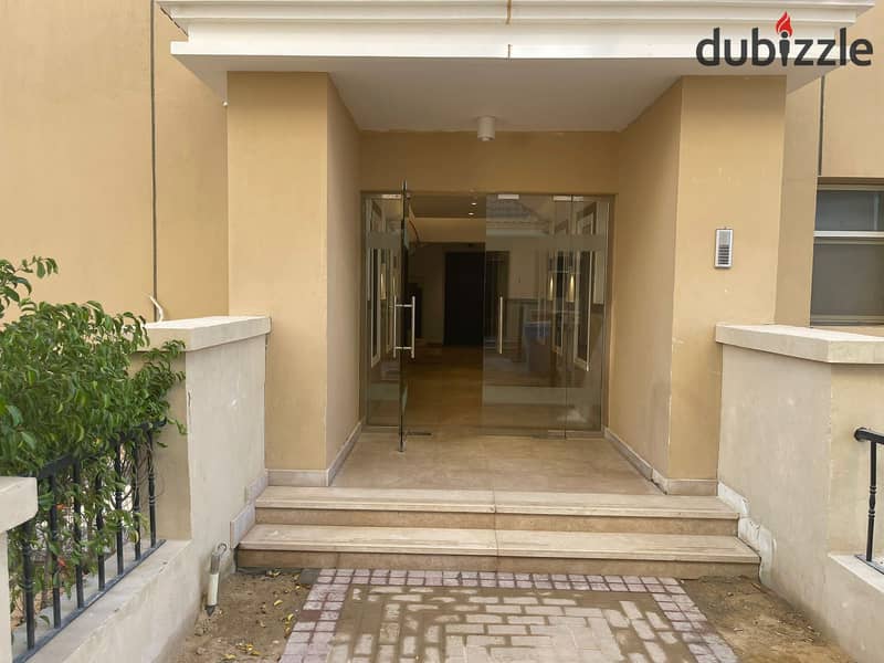 3 bedroom apartment for sale directly on Suez Road at a fantastic price 12