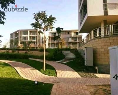 Two-room apartment for sale in Sarai in front of Mostakbal City, in installments