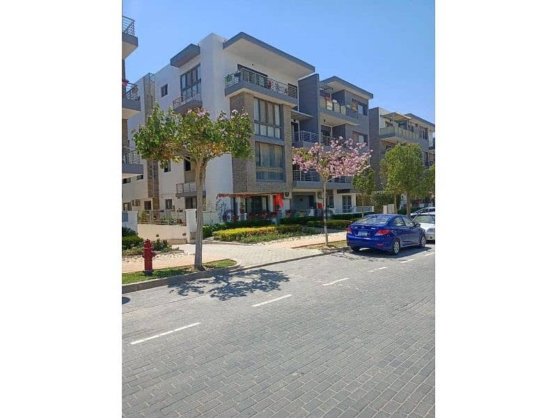 For Sale: Duplex with Private Roof and Double View in Front of Cairo Airport 5