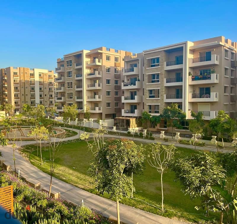 For sale, the best division, a 3-room apartment, 164 m, with the largest garden, 244 m, in Taj City, directly on the Suez Road 8