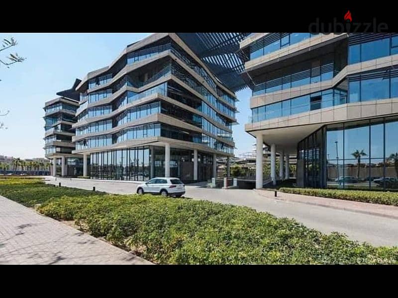 مكتب للإيجار في Polygon سوديك بيفرلي هيلز الشيخ زايد Office for rent in the polygon sodic Beverly hills el sheikh zayed 6