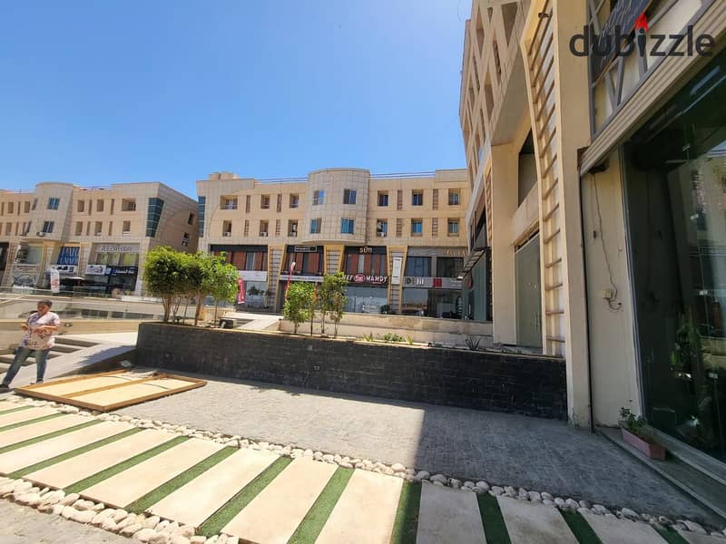 Shop for Sale in El Sheikh Zayed  محل للبيع في موقع مميز جدا بالشيخ زايد 8