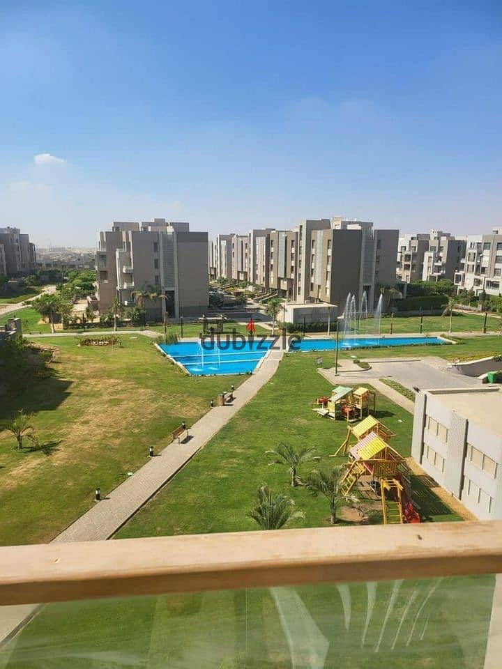 شقة  للبيع بكمبوند بالم هيلز 160م بحري قسط 7 سنين Palm hills 1