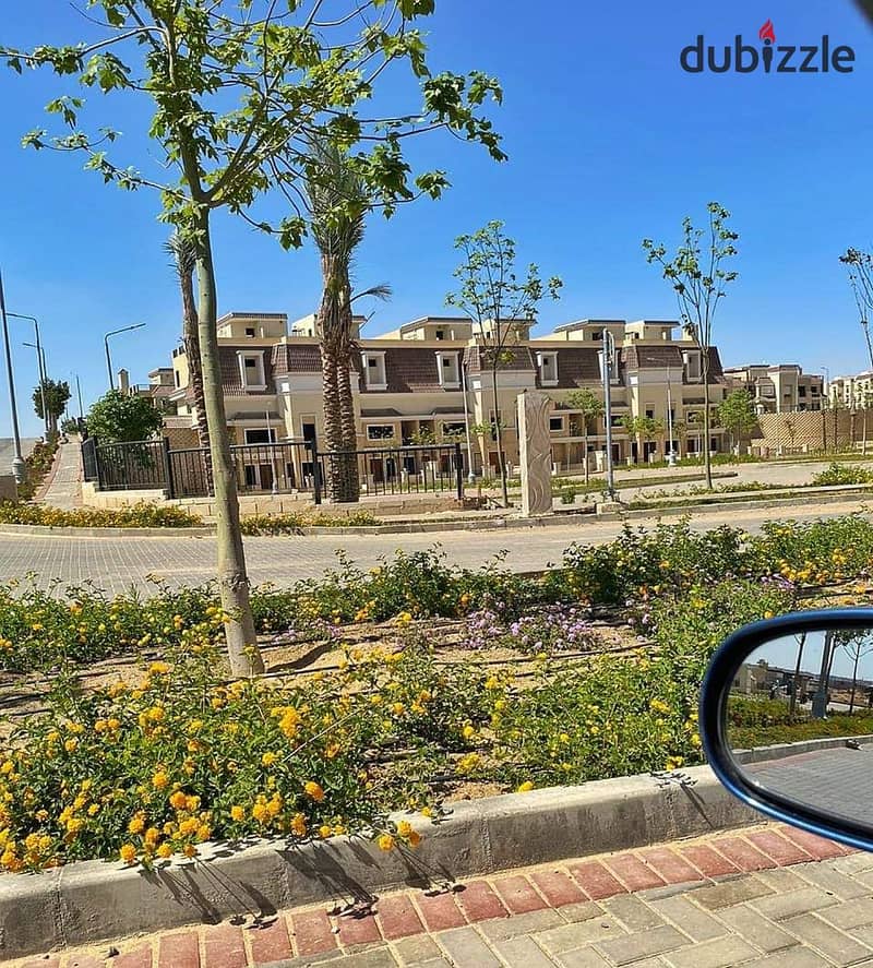 For sale, the last standalone villa, 175 m + garden + roof, with a 42% discount, in the heart of Mostakbal City, directly on the Suez Road 9