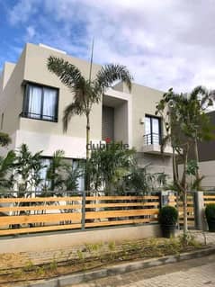 The largest villa for sale at the cheapest price in the finest compounds in the Fifth Settlement, Palm hills New Cairo 0