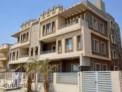 Apartment with garden for sale in installments on a very special view on the landscape in front of Cairo Airport in the Taj City compound 0