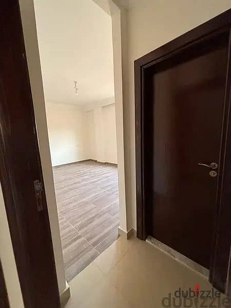 Apartment for rent in Al Yasmine 3 with a very special view 9