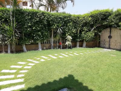 Villa for rent 4 bedrooms with big Private garden, Rehab City