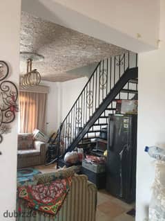 Penthouse for sale in Zizinia Compound, near the American University, Midtown Mall, The Spot, and Point 90   Super deluxe finishing