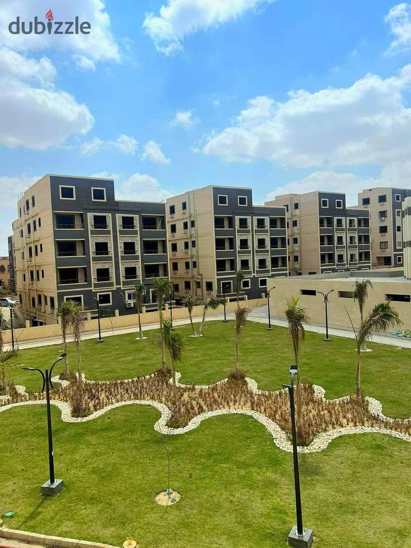 Apartment for sale, immediate receipt prime location next to the AUC and El Patio 7 with a 10% down payment, in the Fifth Settlement, Sephora Compound 6