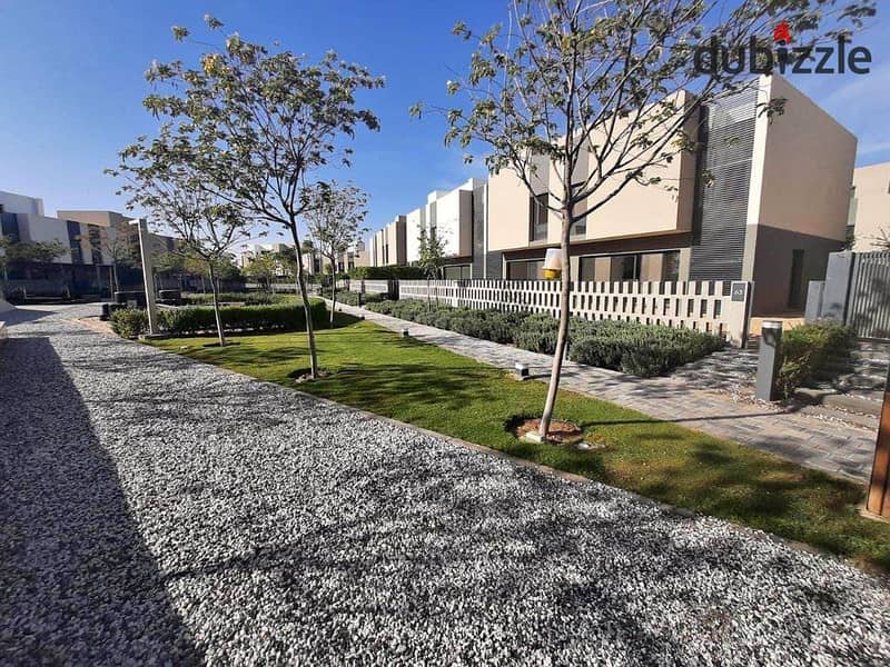 A fully finished two-room apartment for sale in Shorouk City, in front of the International Medical Center in AL Burouj Compound 8