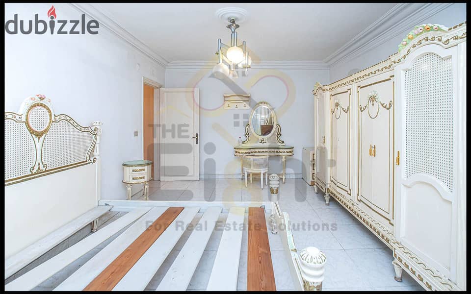 Apartment for Sale 220 m Gleem (El-Horeya Rd) 10