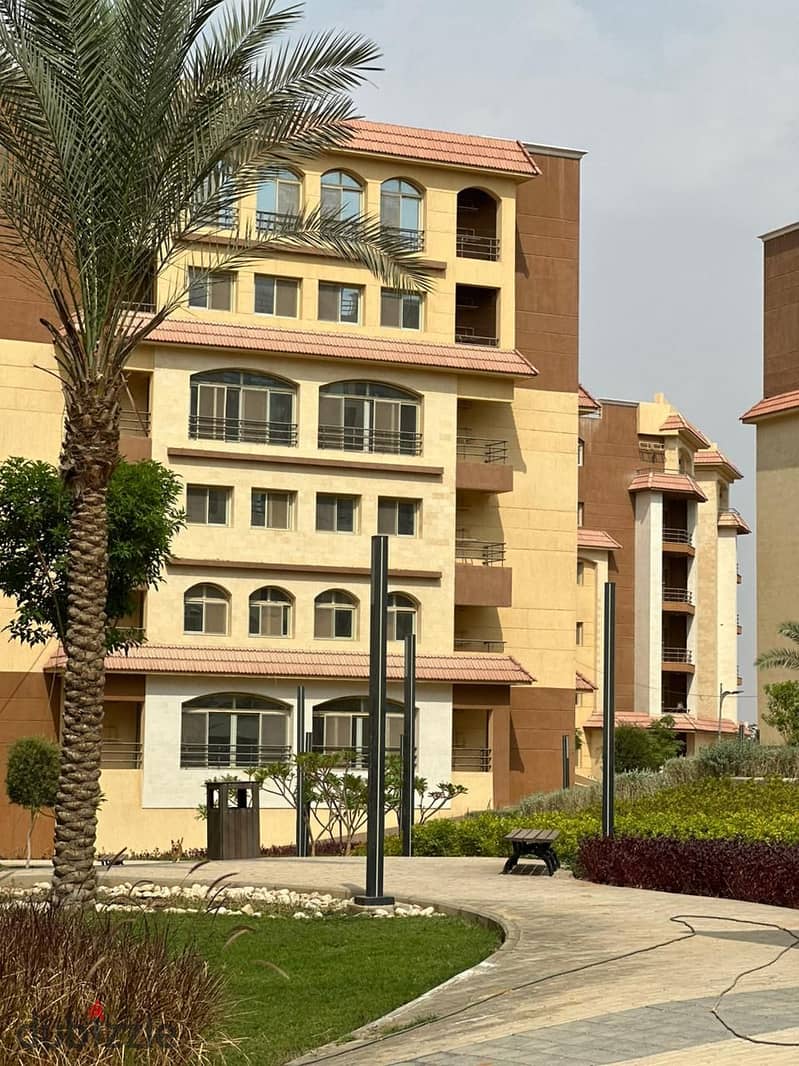 A ready-to-move-in apartment for sale in the heart of the New Administrative Capital, in Al-Maqsad Compound.  - Fully finished with a super lux 6