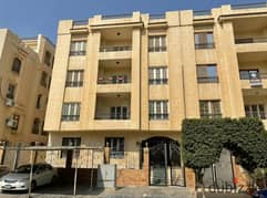 Building For sale in Mokhtar El-Tetsh St. 0