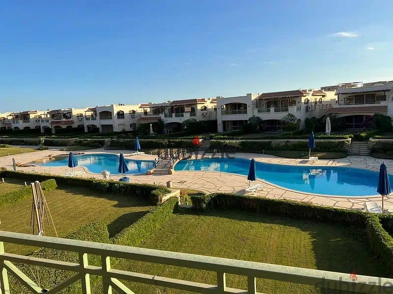 بنتهاوس فيو بحر شاليه 190م  للبيع في لافيستا توباز العين السخنه  Penthouse chalet for sale in La Vista Topaz Ain Sokhna Village 2