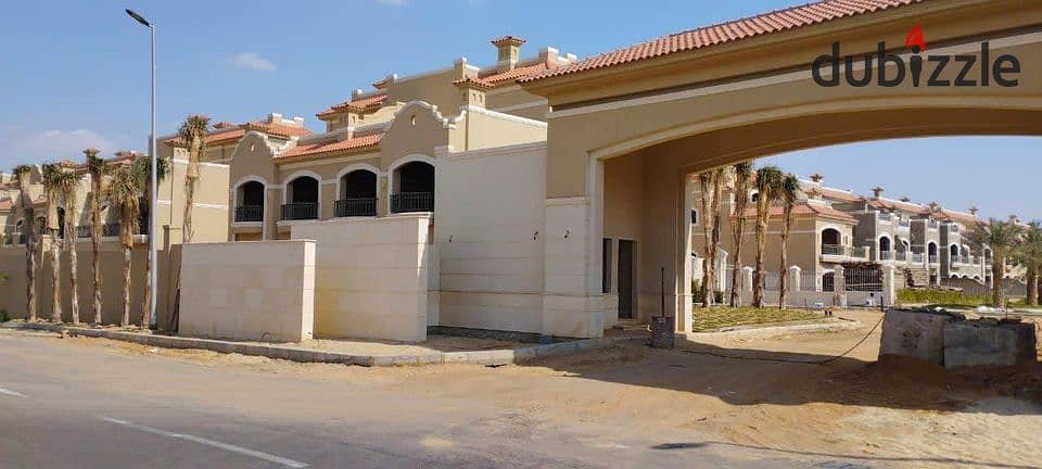 للبيع ارخص فيلا twin house استلام فوري قسط علي 5 سنين في الشروق 3