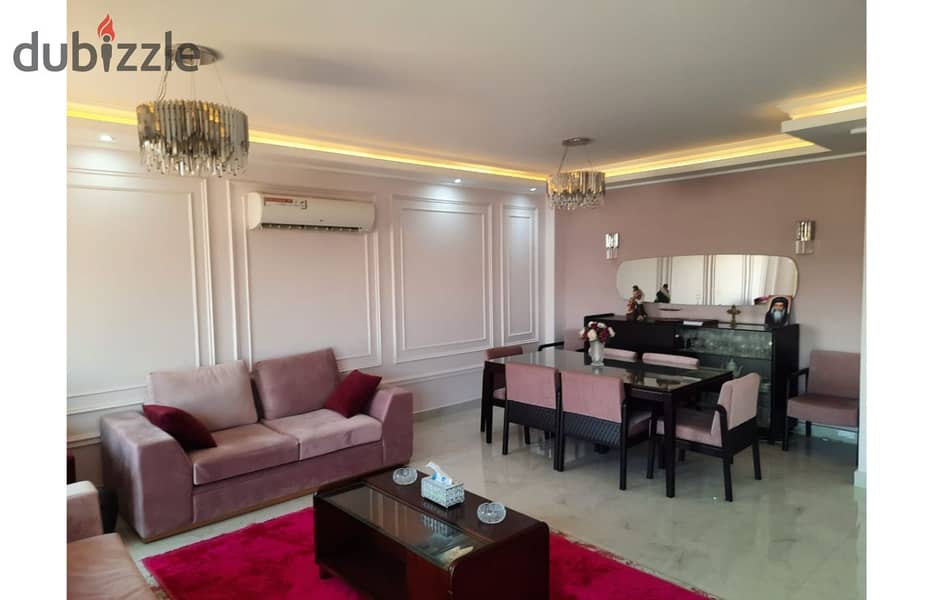 APARTMENT for sale140m in stone residence(new cairo) open view 4