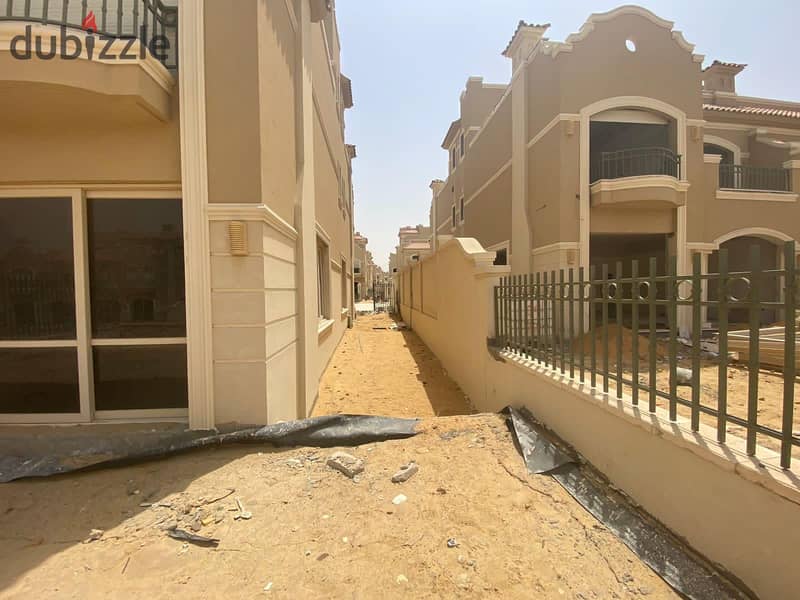 توين هاوس للبيع 295 متر في التجمع الخامس - El Patio Oro Compound 1