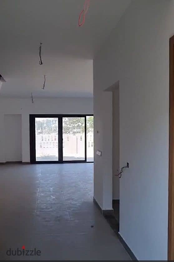 Twin house for sale 373 m in EL Sherouk el brooj compound, Ready to move 1