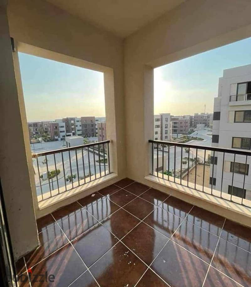 للبيع شقة استلام فوري 130م جاهزة في ديستريكت 5 التجمع الخامس بالتقسيط | for sale an apartment with immediate receipt of 130 meters, ready for showing 0