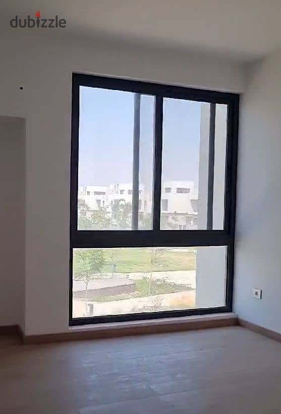 Twin house for sale 373 m in EL Sherouk el brooj compound, Ready to move 10