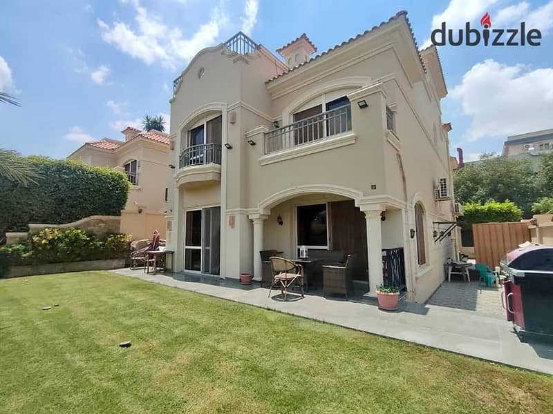 villa ready to move for sale in patio 5 lavista/ فيلا للبيع استلام فوري في لافيستا الشروق 0