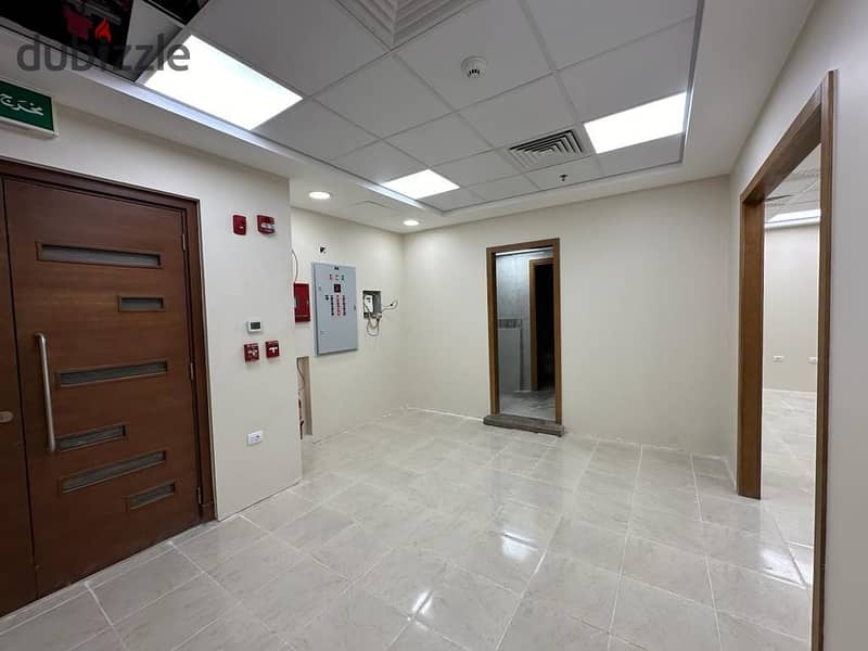 Office for rent in Mivida New Cairo مكتب للايجار  متشطب في كمبوند ميفيدا القاهرة الجديدة 6