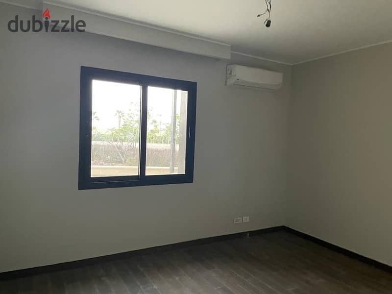 Finished apartment Prime location in Sheikh Zayed ready to move 9