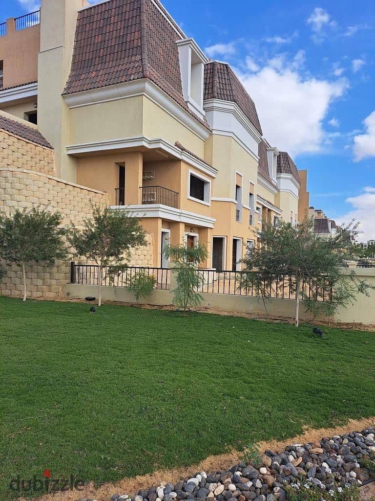 Villa for sale, corner, at a snapshot price, inside the Sarai Compound, directly on the Suez Road, with a private garden, sea view 12