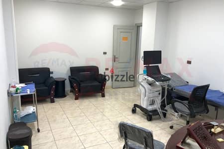 Administrative office for rent, 150 m, Raml Station (steps from the sea)