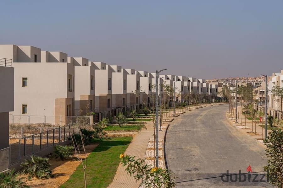 فيلا للبيع في ارقي الكمبوندات  the crown palm hills  في الشيخ زايد مقدم 10% وقسط علي 6 سنين 5