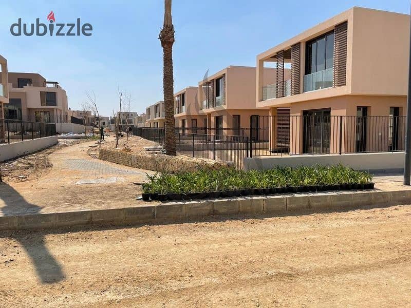 شقه ارضي بجاردن بمقدم واقساط بسعر لقطه للبيع في سوديك ايست الشروق Apartment Ground floor under market price for sale in sodic east El Shorouk 5