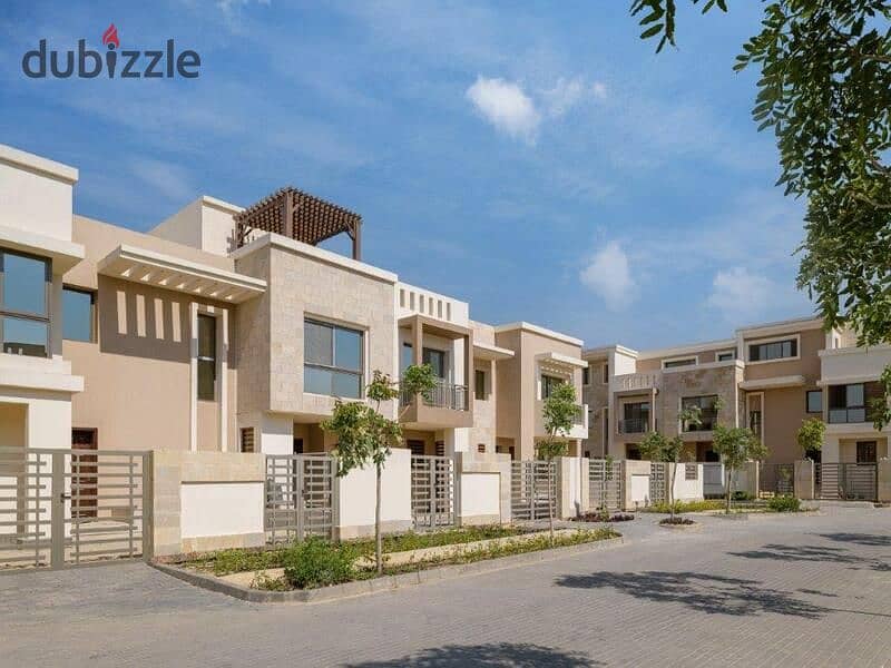 With a5% down payment, an apartment for sale in Sarai Compound in New Cairo 42% cash discount and cash price installment over the longest payment plan 8